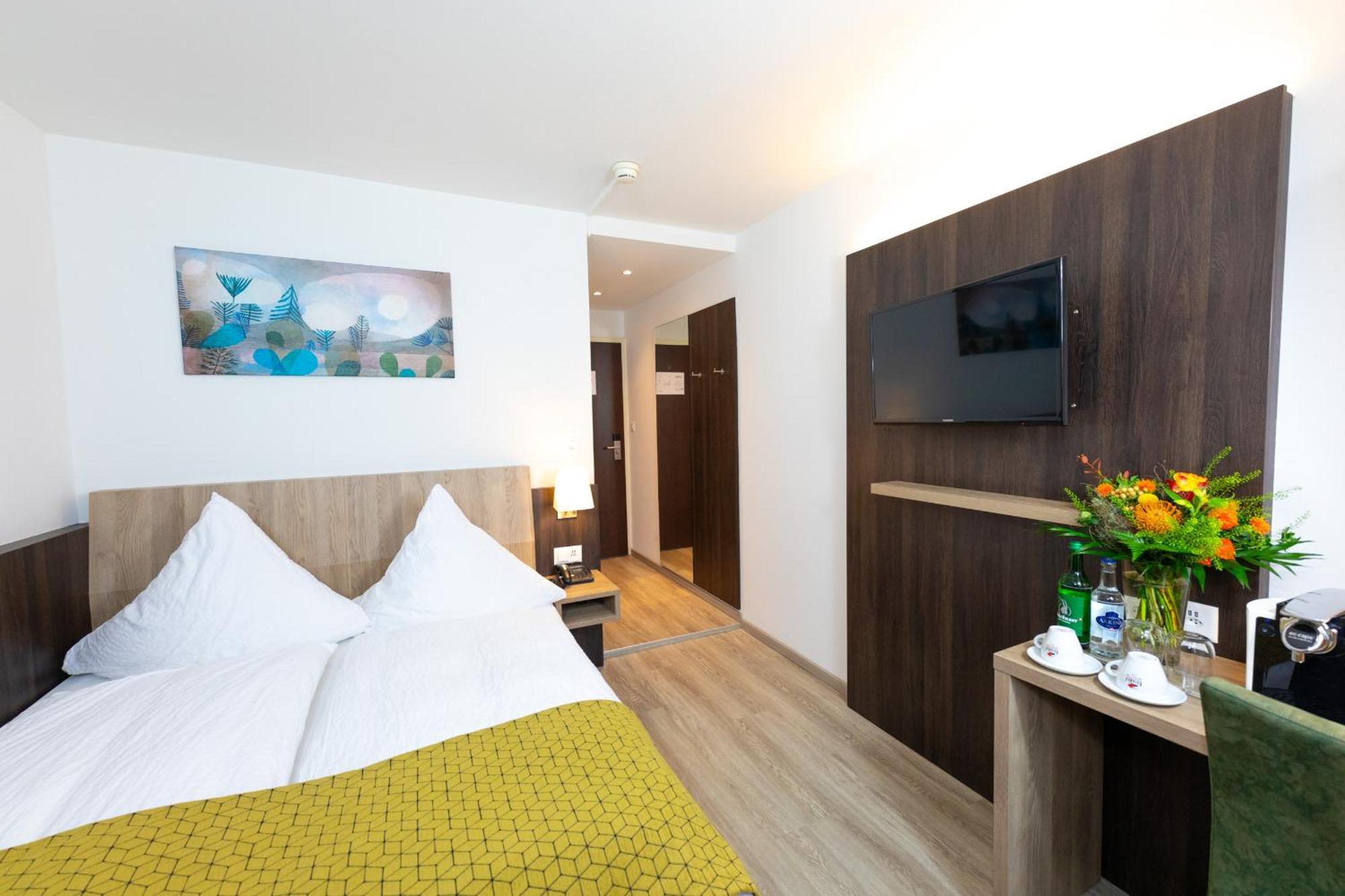 Hotel Alfa Birsfelden Exterior photo